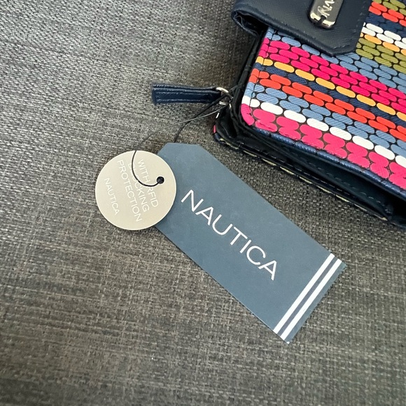 NWT NAUTICA RFID WALLET CARDHOLDER ORGANIZER CASE - Picture 9 of 14